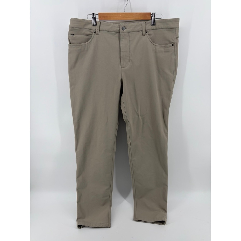 7 Diamonds Brand Khaki Slim Fit Pants, Men's Size 36x30, Pre-Owned
